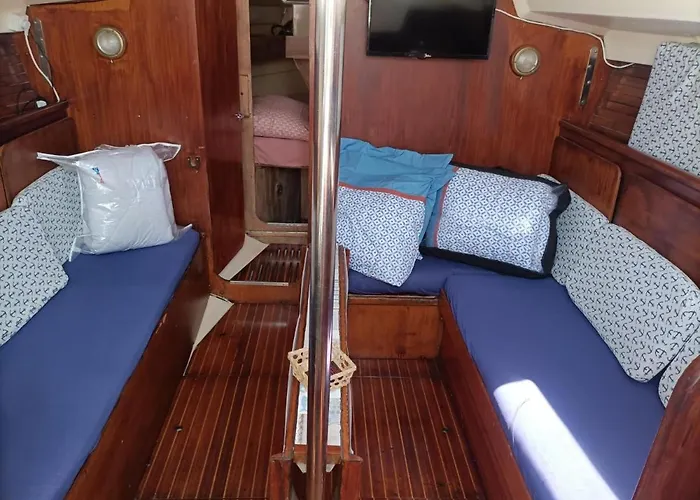 Nuit Insolite Sur Un Bateau * Canet-en-Roussillon